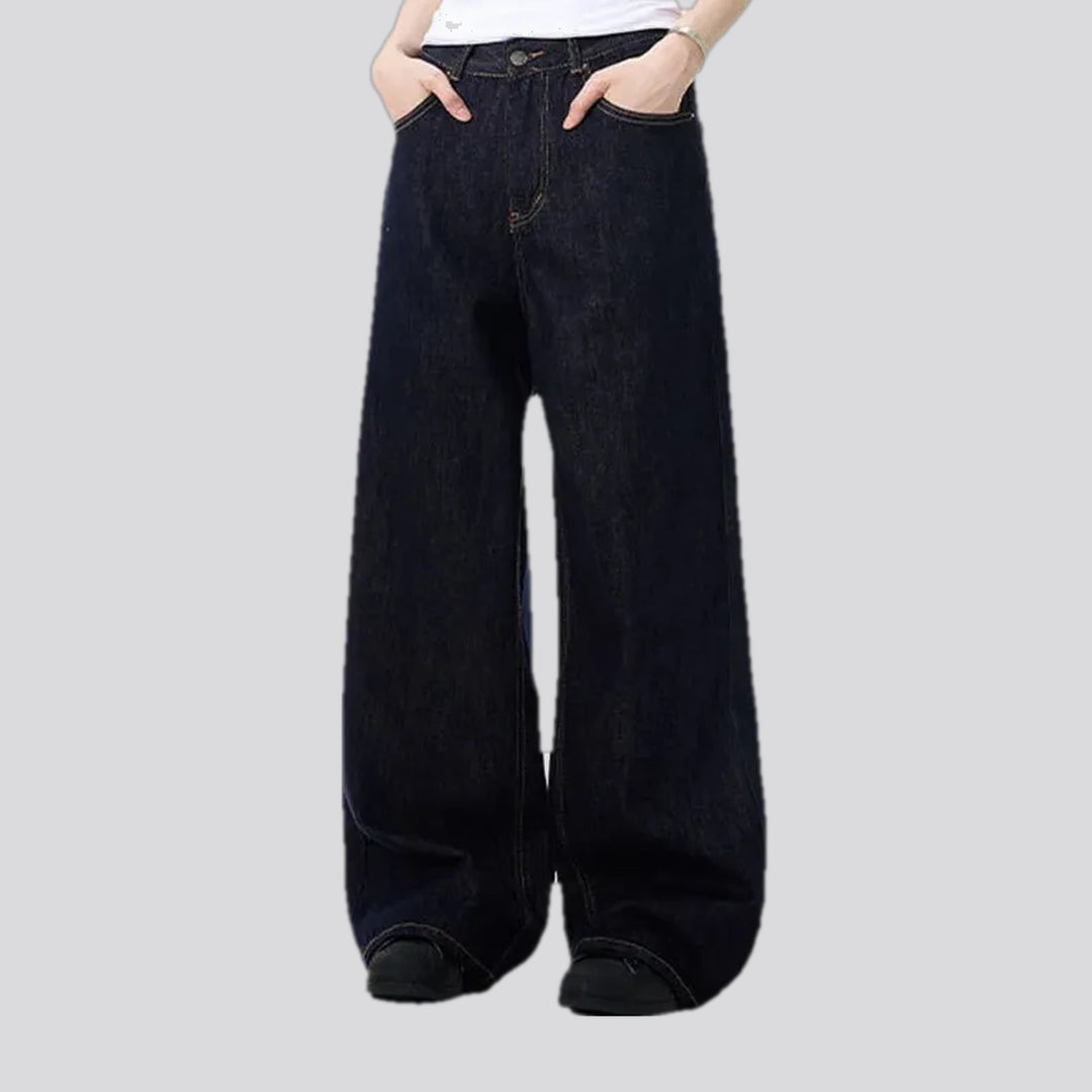 Dark fashion men's jeans