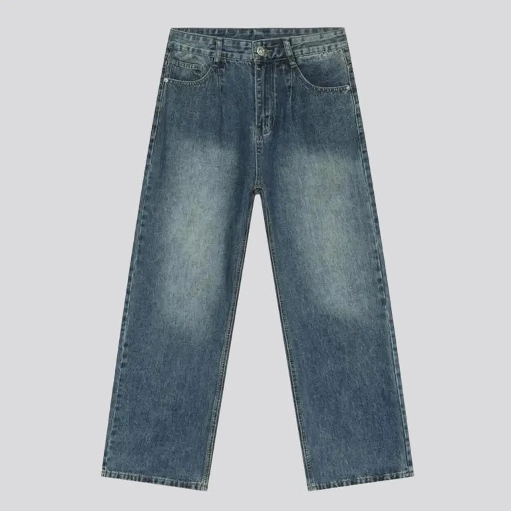 Classic mid-rise men's jeans