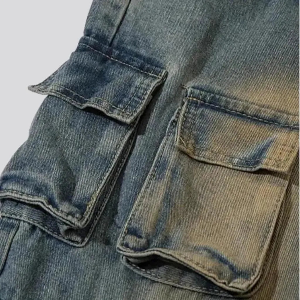Voluminous vintage jeans
 for women