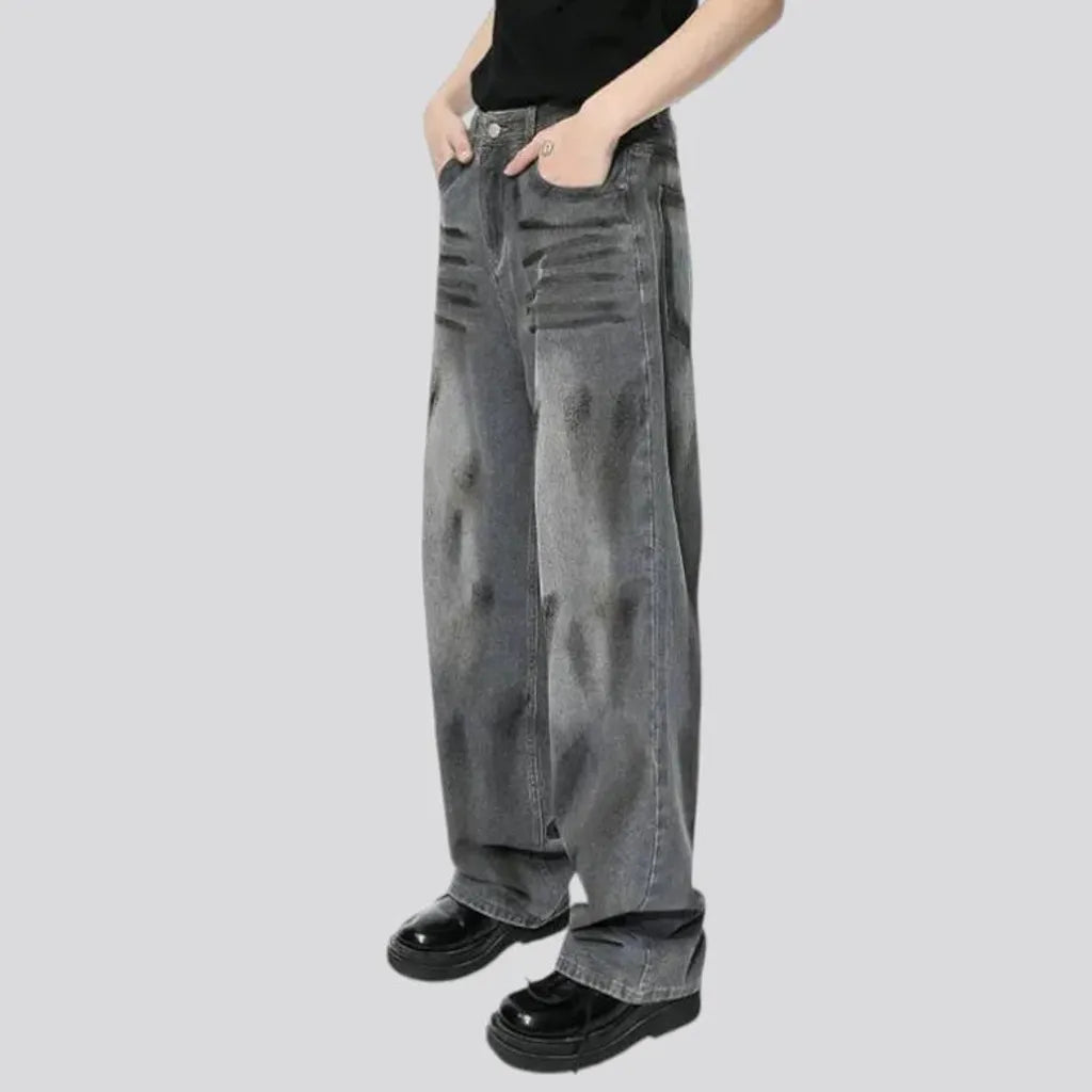 Baggy fit whiskered street jeans for men