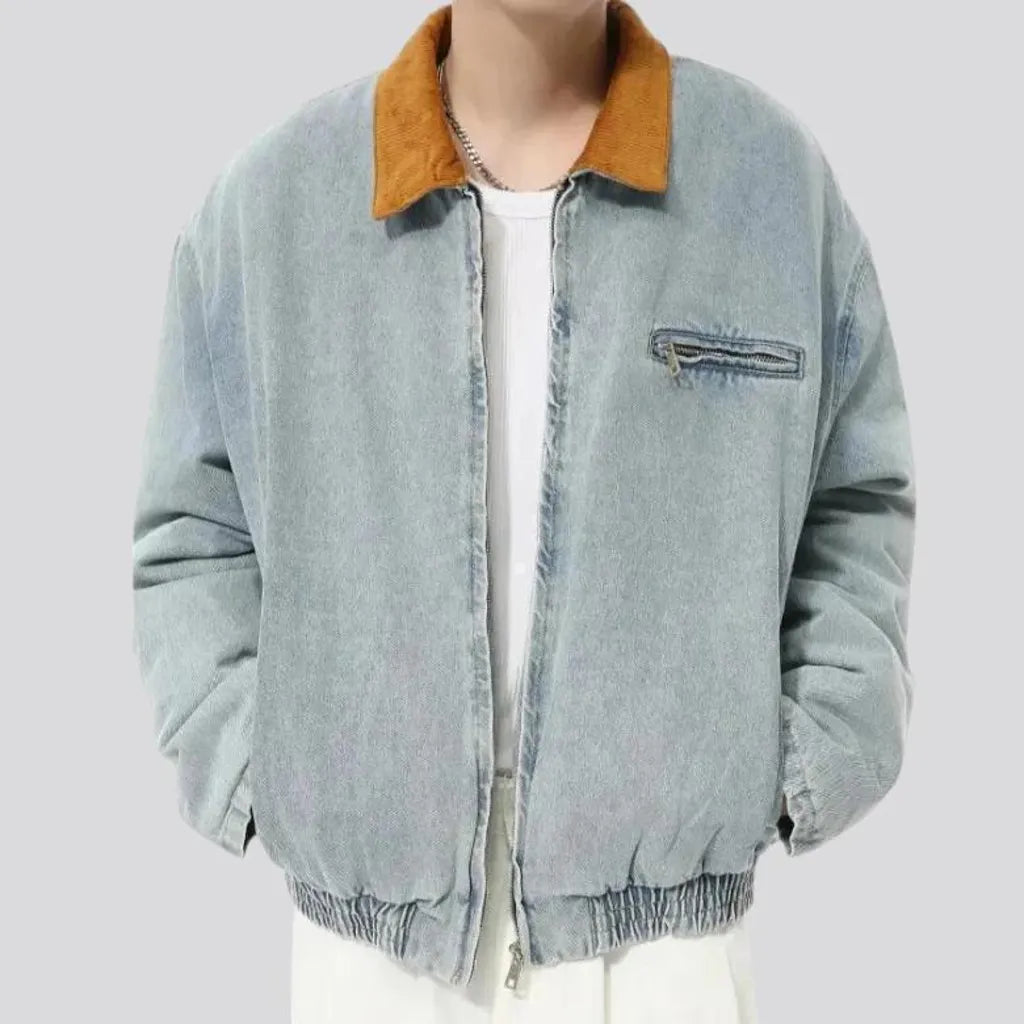 Light stonewashed casual men's jean jacket