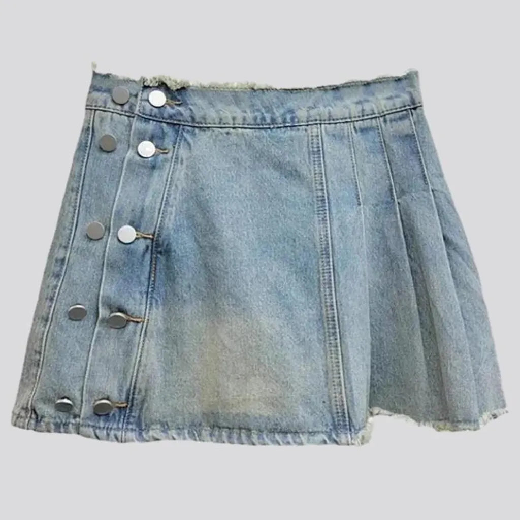 mini, vintage, pleated, light-wash, sanded, raw-hem, side-buttons, women's skirt | Jeans4you.shop