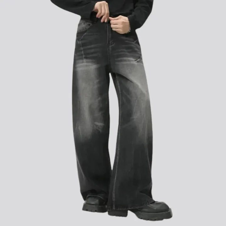 Fashionable sanded jeans for men