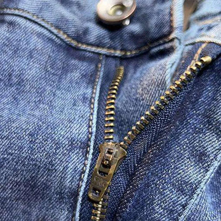 Trendy style men's baggy jeans