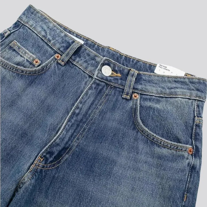 Sanded 90s style jeans for ladies