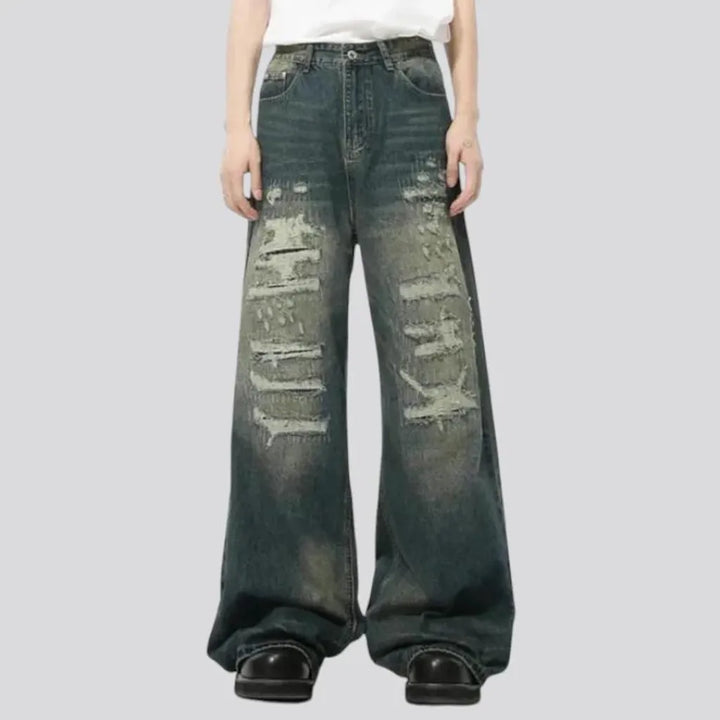 Mid rise fashionable men's jeans