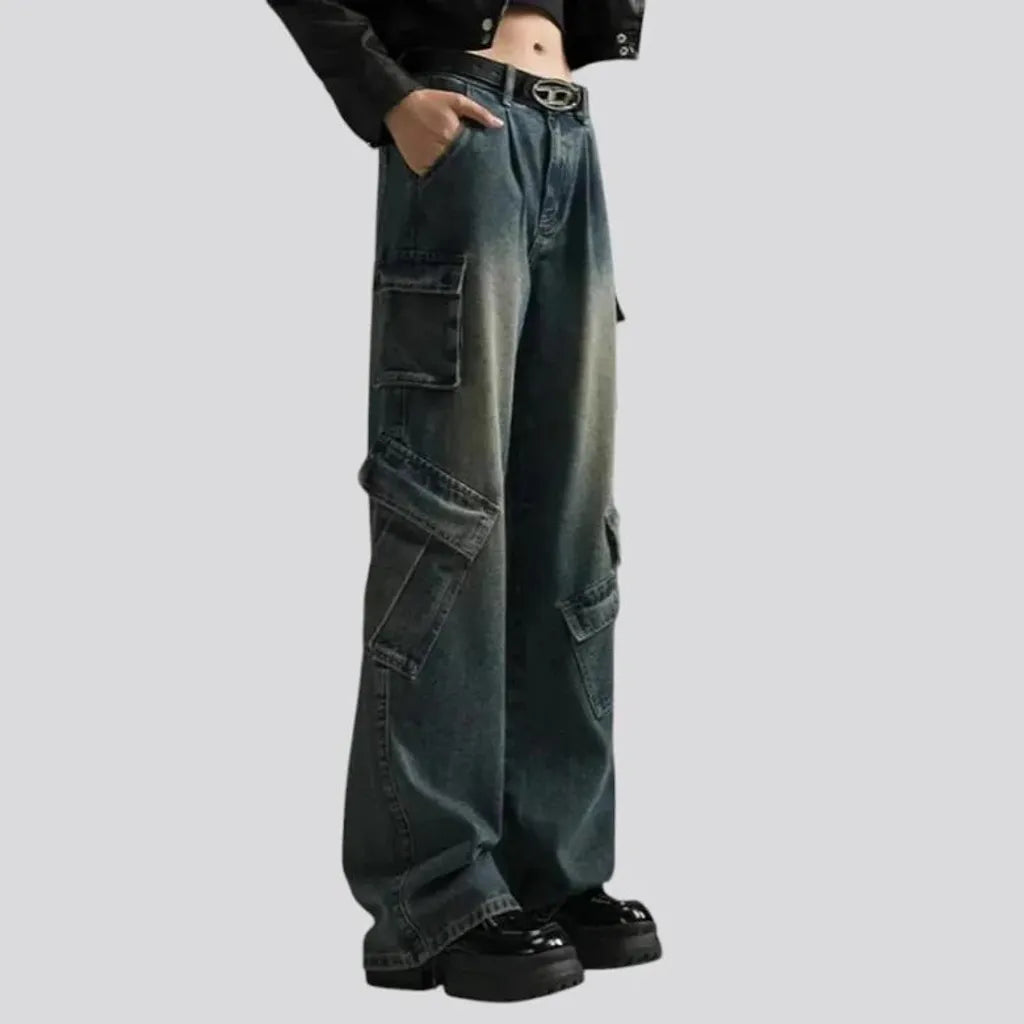 Whiskered cargo fashion jeans for ladies