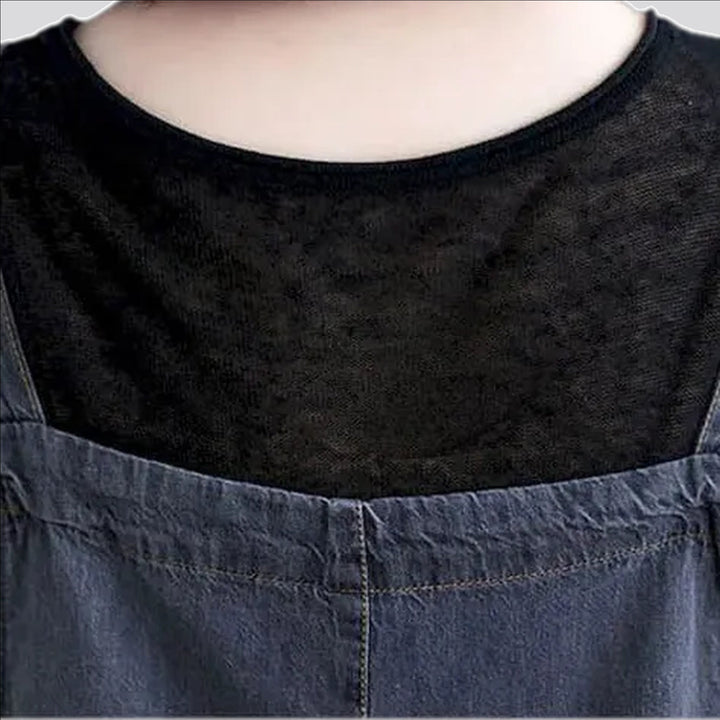Vintage style denim bib for ladies