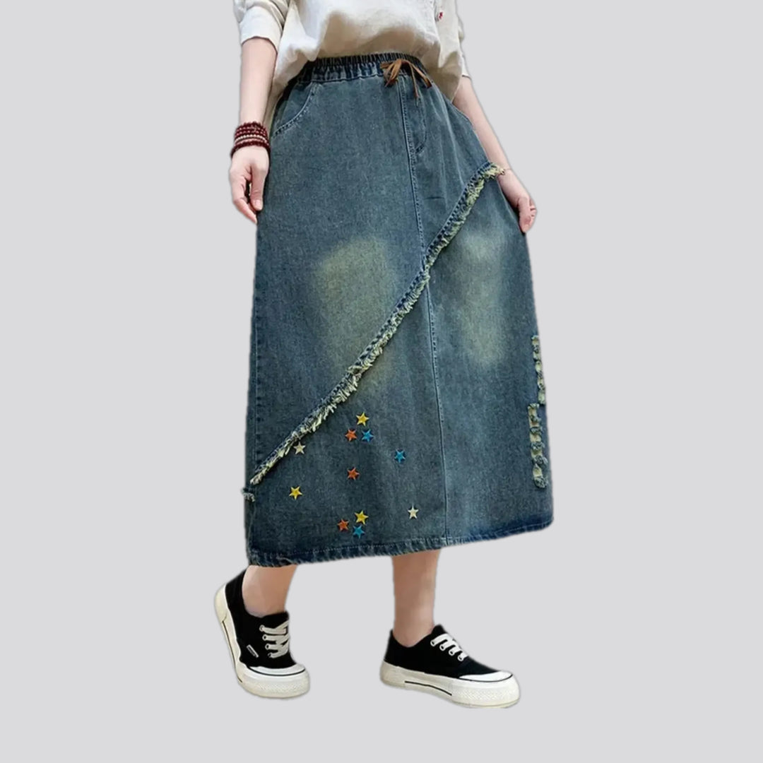 Stonewashed street style midi denim skirt