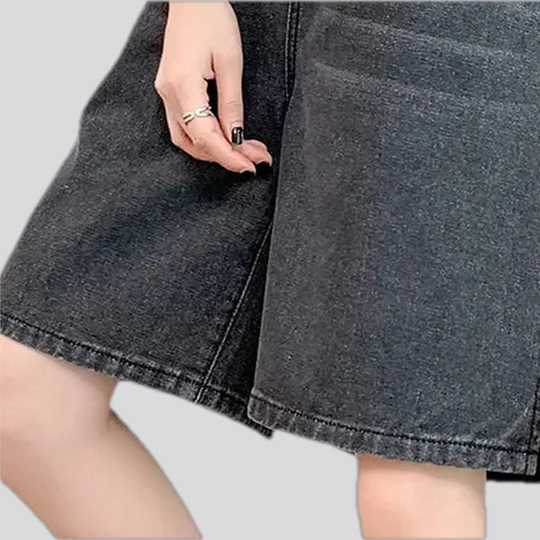 High-waist faded wash fashion women's denim shorts