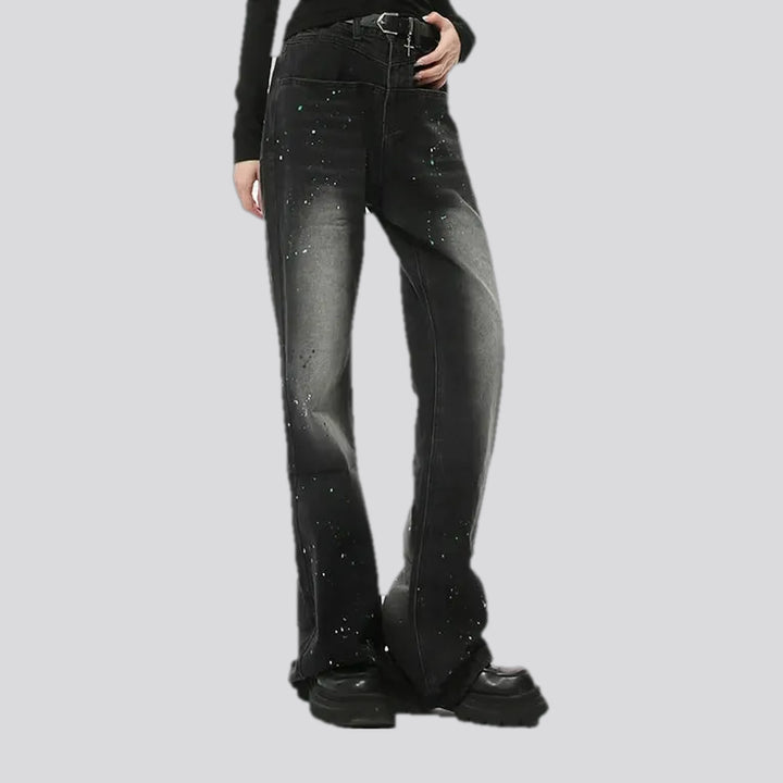 Fashionable mid-waist jeans for men