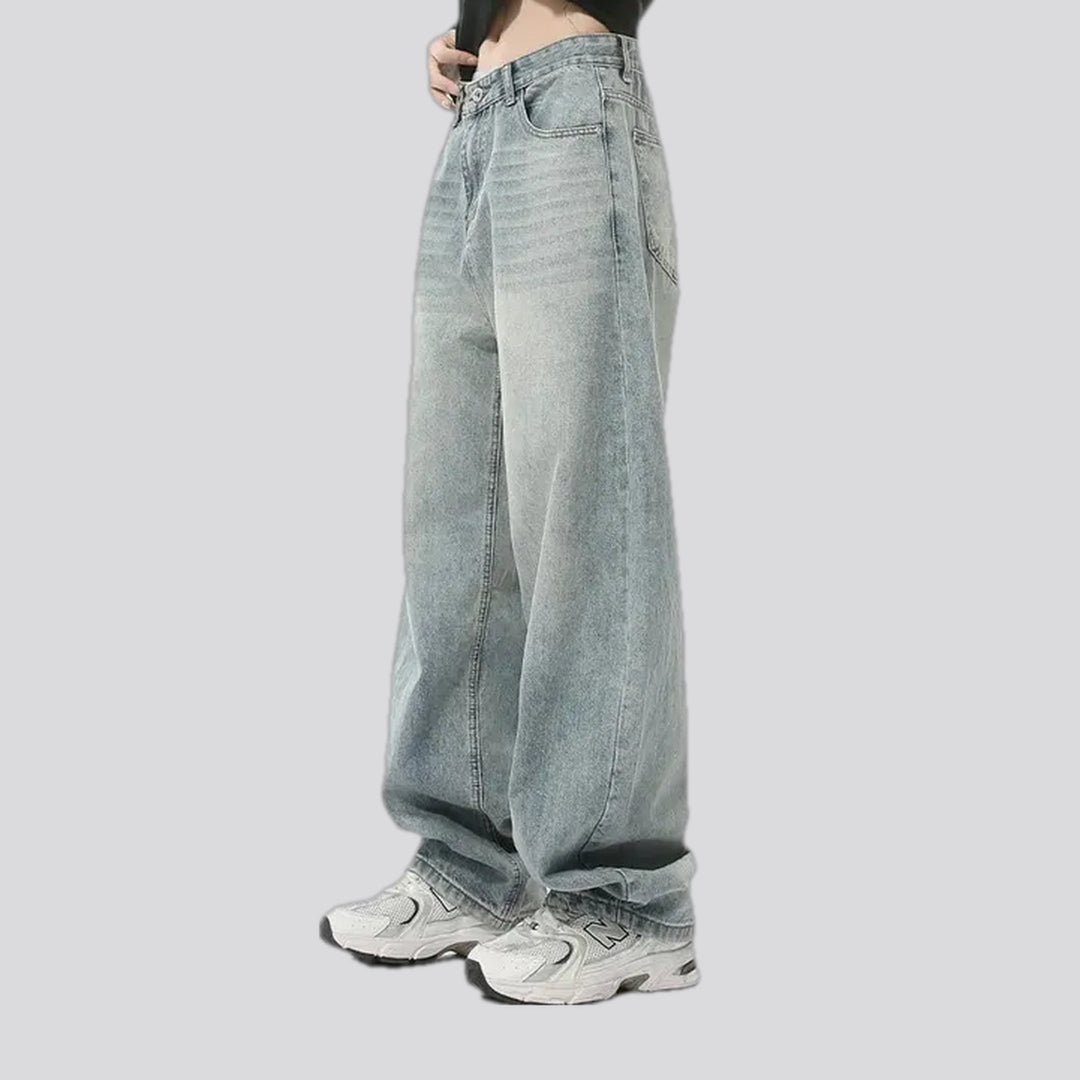 Stonewashed mid rise baggy men's jeans