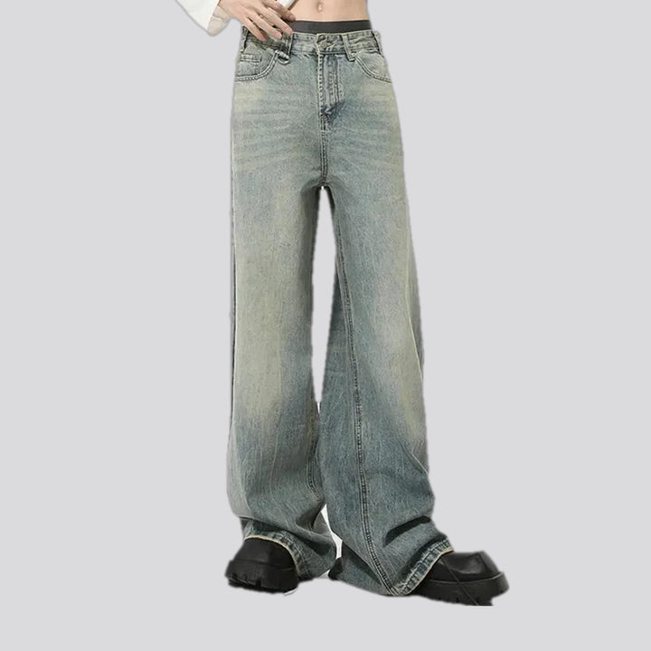 Light 90s fashion faded men's jeans