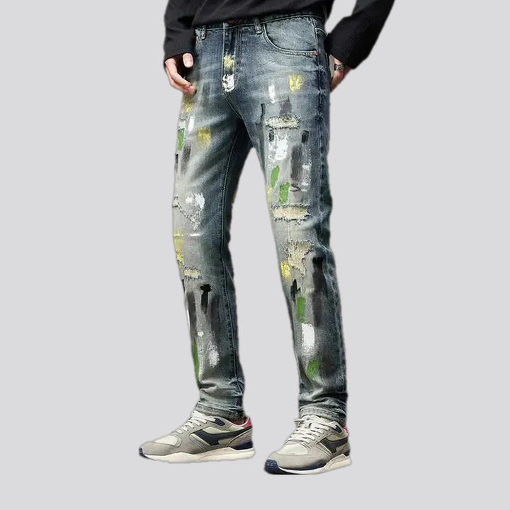 Artistic mid-rise men's jeans