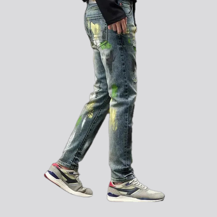 Artistic mid-rise men's jeans