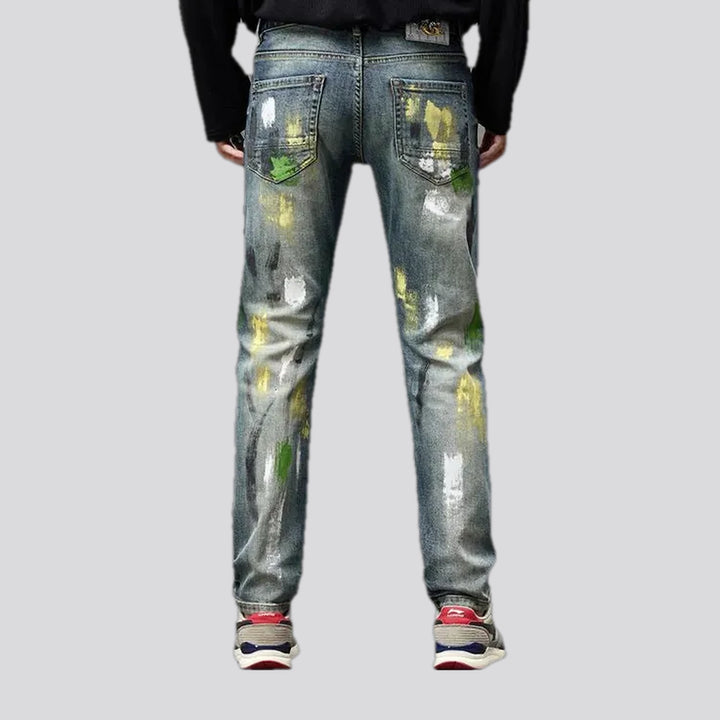 Artistic mid-rise men's jeans