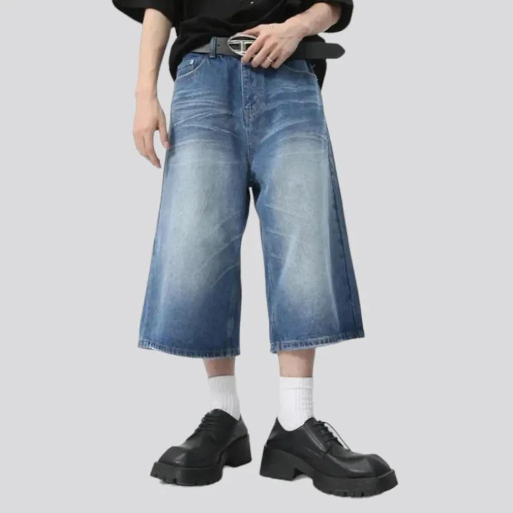 Sanded whiskered men's jeans shorts