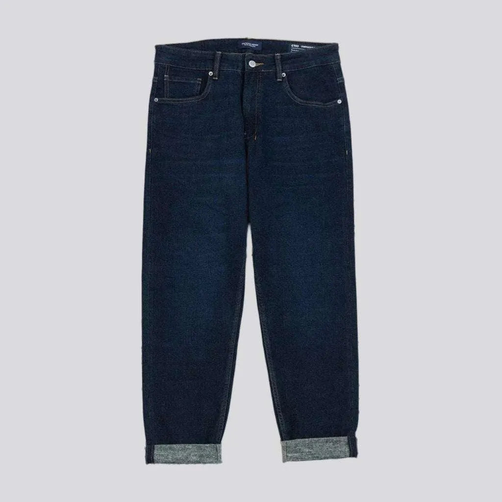 High-quality men's tapered jeans