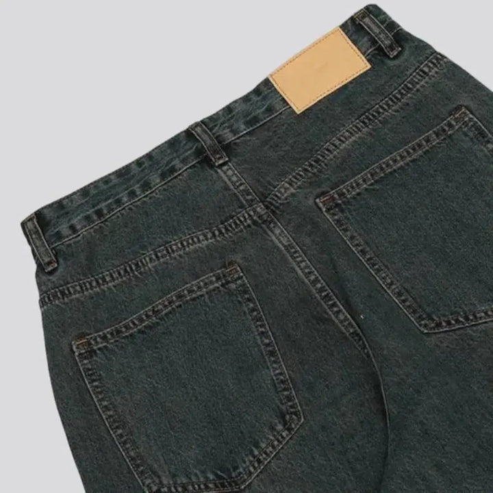 Ripped-knee men's sanded jeans