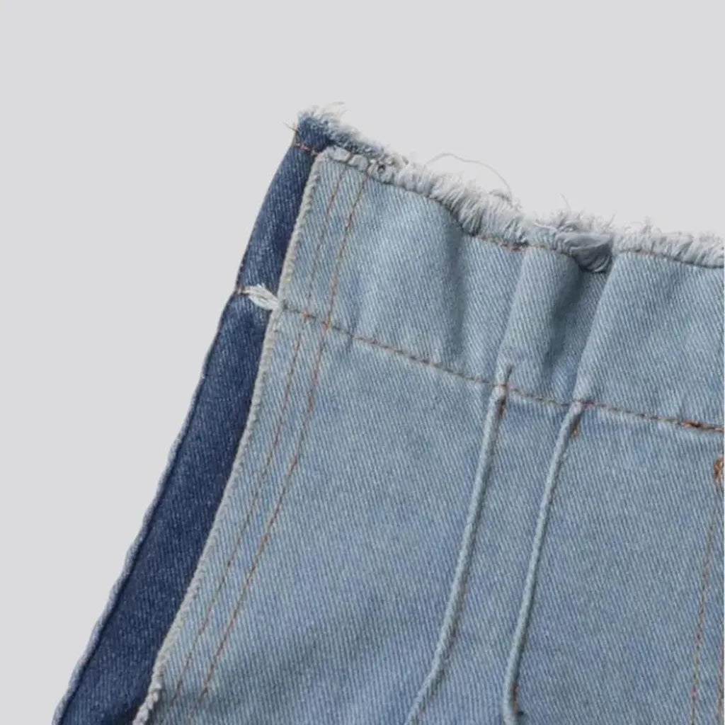 Frayed hem two-toned jeans for women