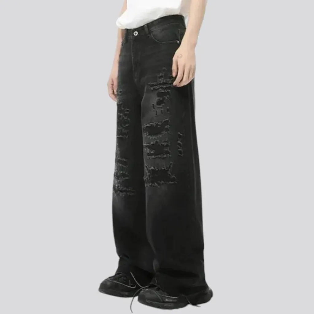 Mid rise fashionable men's jeans