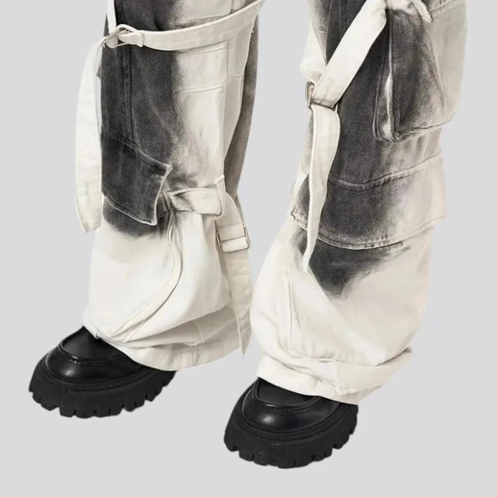 Spacious cargo retro men's jeans