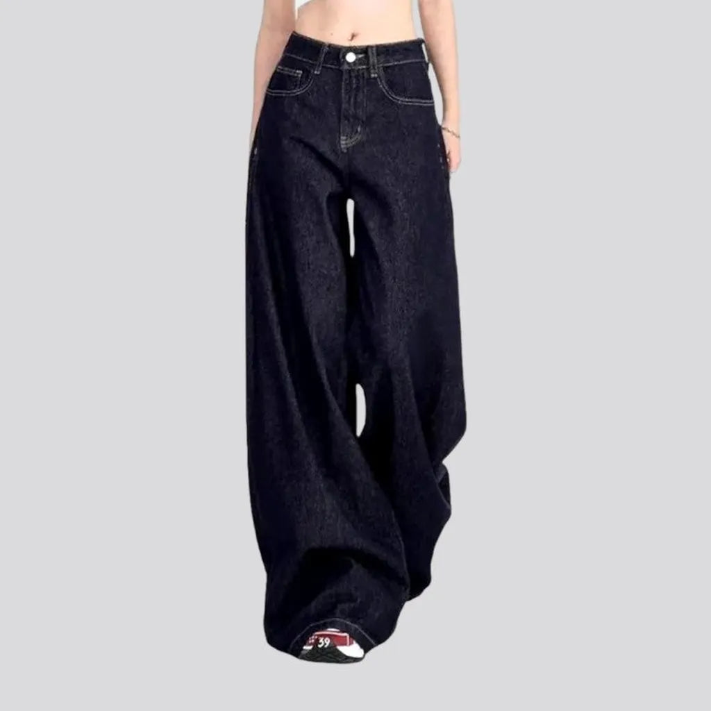 Baggy mid-waist jeans
 for women