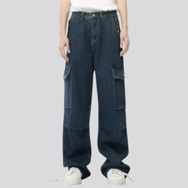 90s fashionable mid rise men's jeans