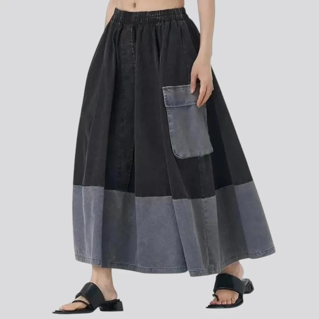 Maxi length elastic fit jeans skirt