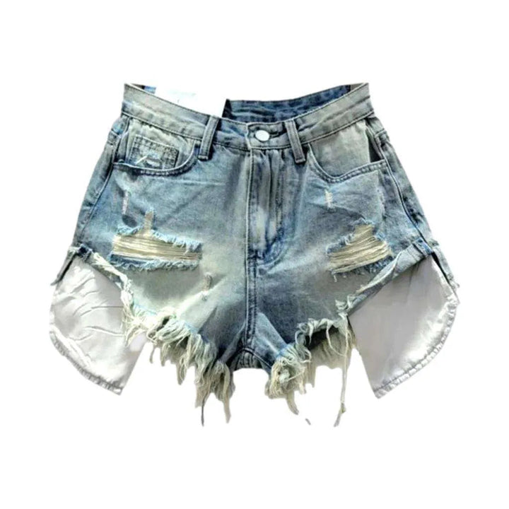 Exposed pockets distressed denim shorts