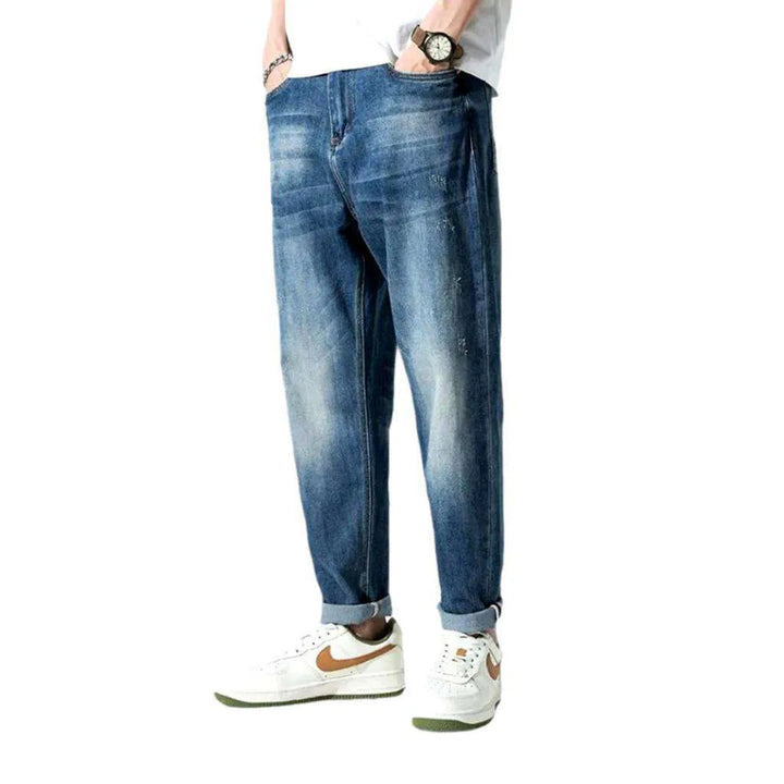 Men's medium-wash jeans